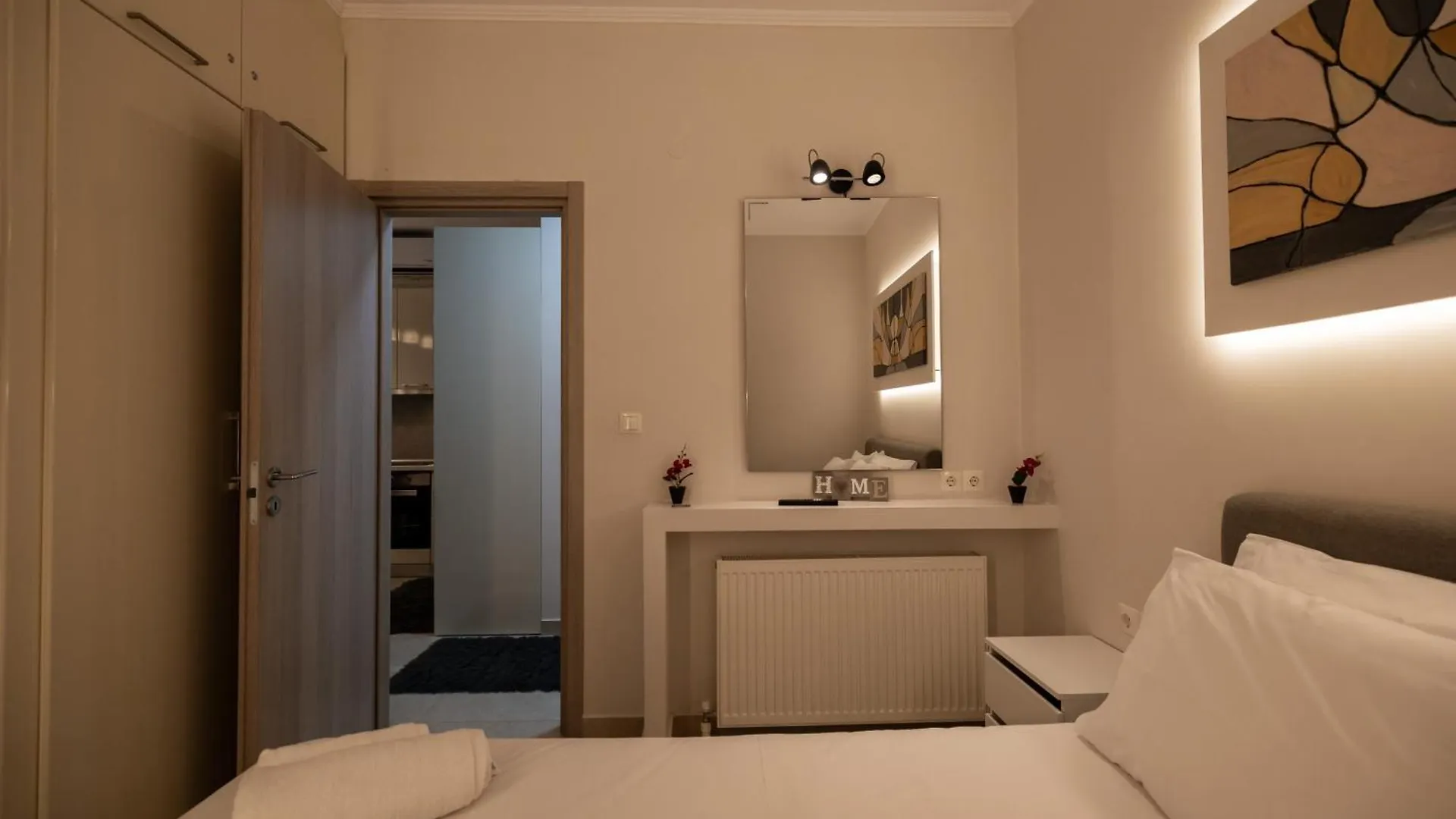 Urban Luxury By Infox Suites Салоники 0*,
