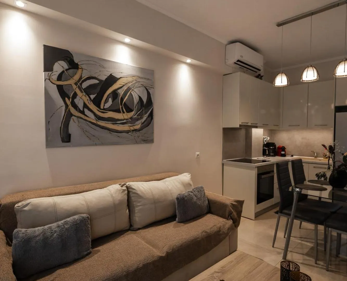 Апартаменты Urban Luxury By Infox Suites Салоники