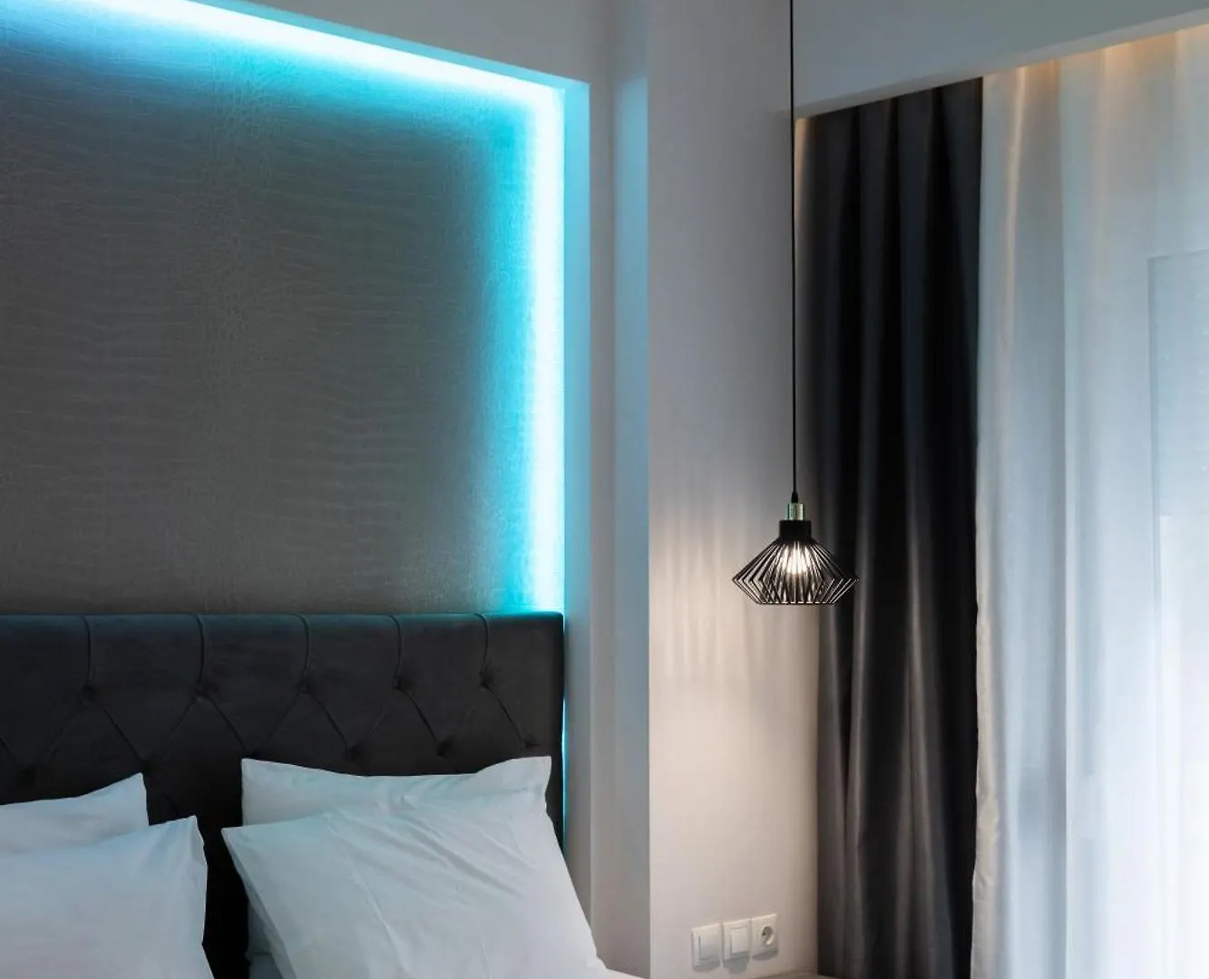 Urban Luxury By Infox Suites Салоники Греция